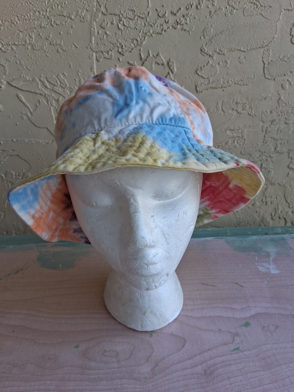 Abercrombie & Fitch Multicolor Tie-Dye Bucket Hat